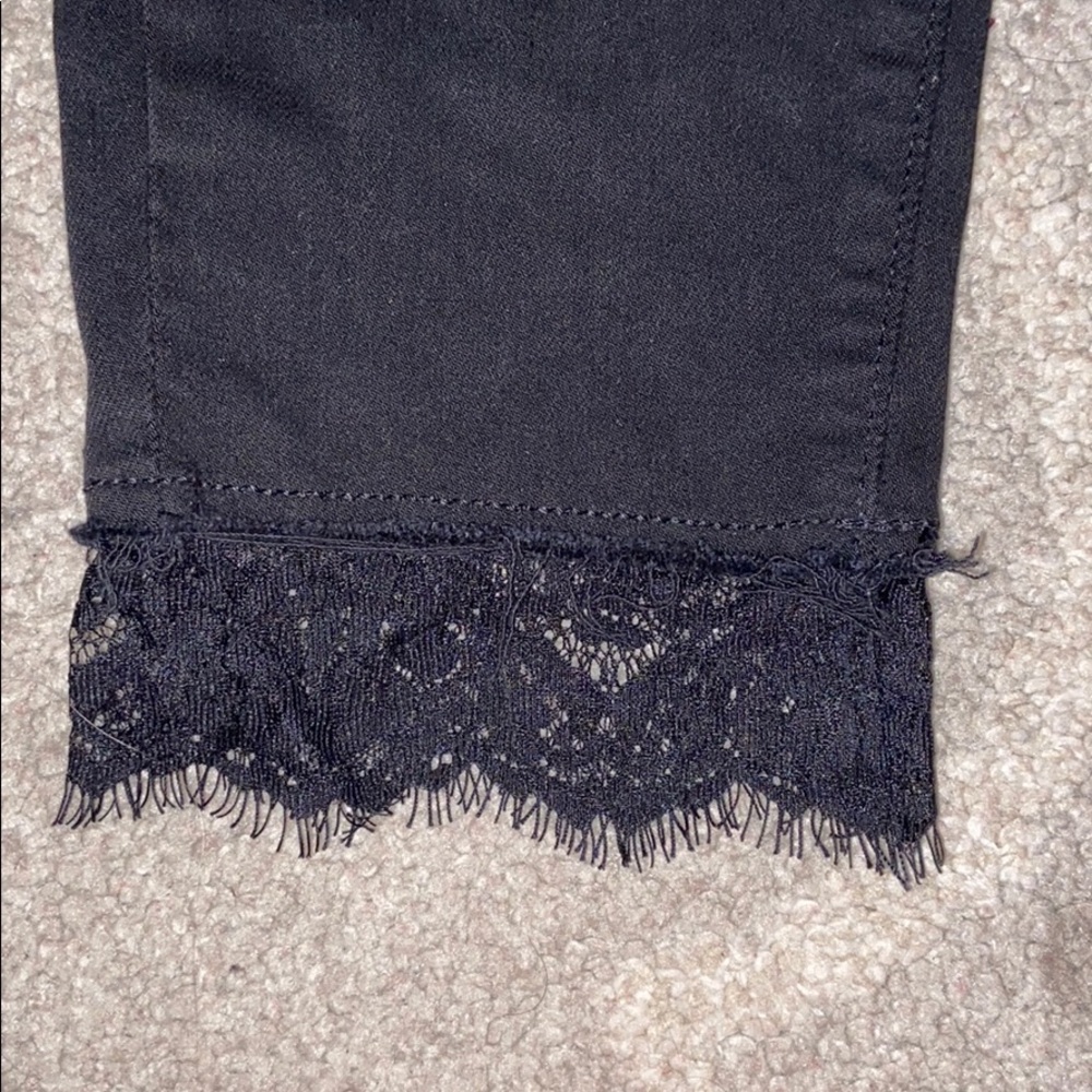 Jeans - Picture 2 of 4